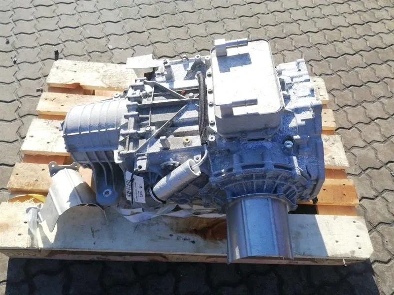 9000KM CHEVROLET CORVETTE C8 GEARBOX 24045264 1AEP GEARBOX TRANSMISSION Z51