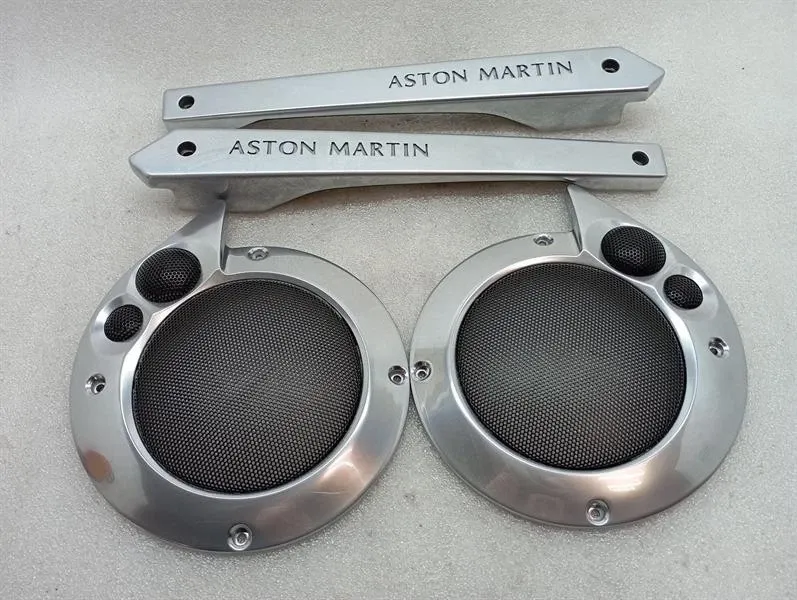 Aston Martin Vanquish S 04-07 V12 Fairing 1R12830832AD Cover Handle Handles