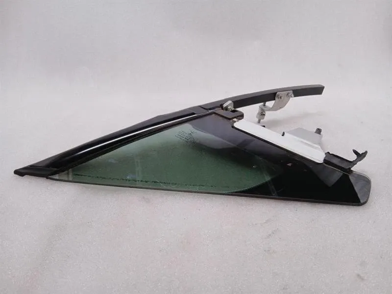 Aston Martin Vanquish AM310 Front 1/4 Glass CD33-C262A37-BB Door Panel 1/4 Front