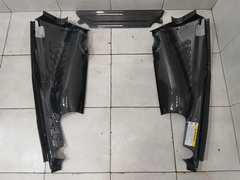 OEM FERRARI 488 PISTA F142M F142 OEM CARBON ENGINE BAY TRIM 86422600 86423100