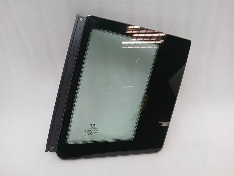 Audi R8 4S Performance Left Rear 1/4 Glass 4S8845299A Door Glass 1/4 Rear LH