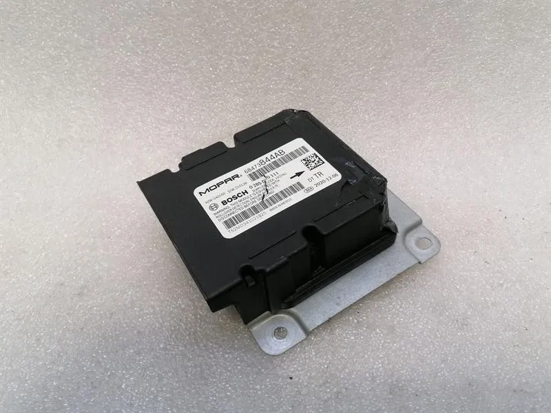 Dodge Ram MK5 1500 TRX Safety Module ECU 68473844AB Air Control Unit SRS Faulty