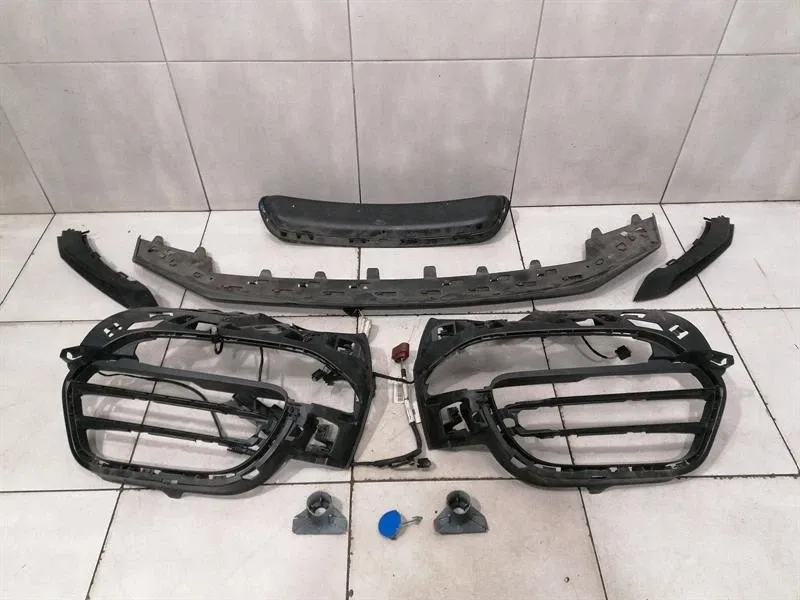 Porsche 911 991 Front Bumper Moulding 99150556900 Grille 99150552500 Grill