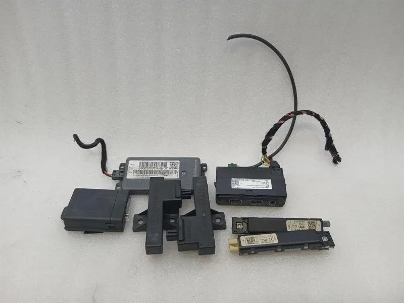 AUDI R8 4S PERFORMANCE AERIAL / ANTENNA 4S0035225D SET ANTENNA SET