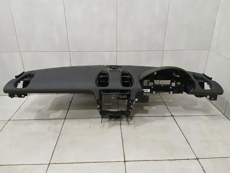 PORSCHE CAYMAN 718 GT4 DASHBOARD RACING YELLOW RHD 982857003P