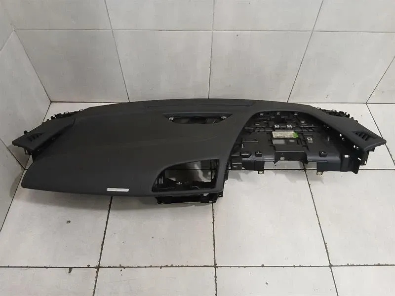 AUDI R8 4S PERFORMANCE RHD DASHBOARD 4S2857001E RIGHT HAND DRIVE