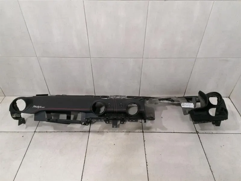 FERRARI PORTOFINO F164 RHD DASHBOARD 89391700 RIGHT HAND DRIVE