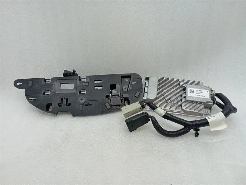 Chevrolet Corvette C7 electronic module 23313639 data recorder windscreen camera