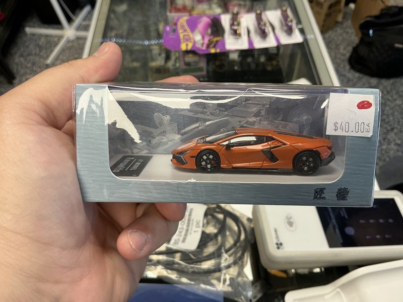 Lamborghini Revueito orange