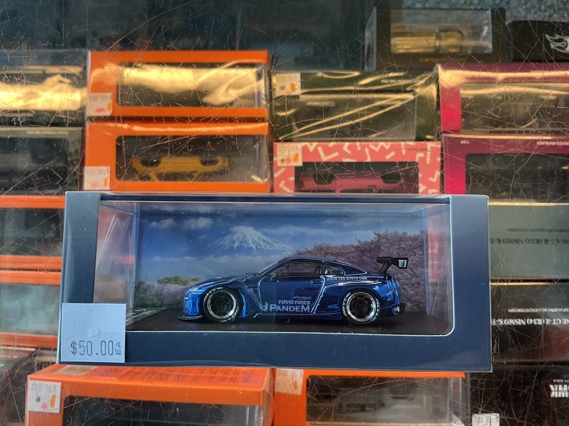 Nissan gtr r35 pandem