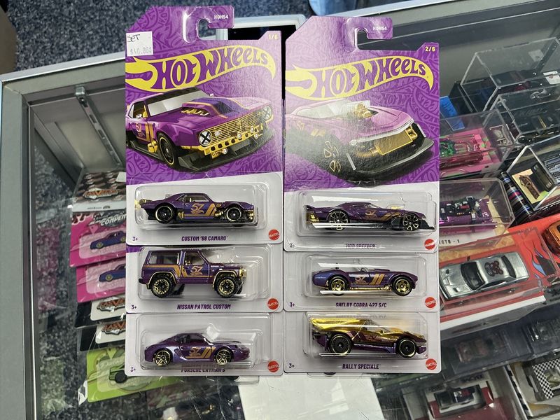57 Purple 6 piece set with chase