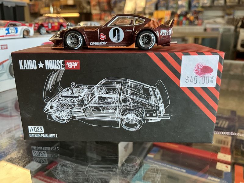 Datsun fairlady z GReddy brown