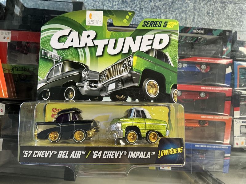 Car tuned 2 pack chevys
