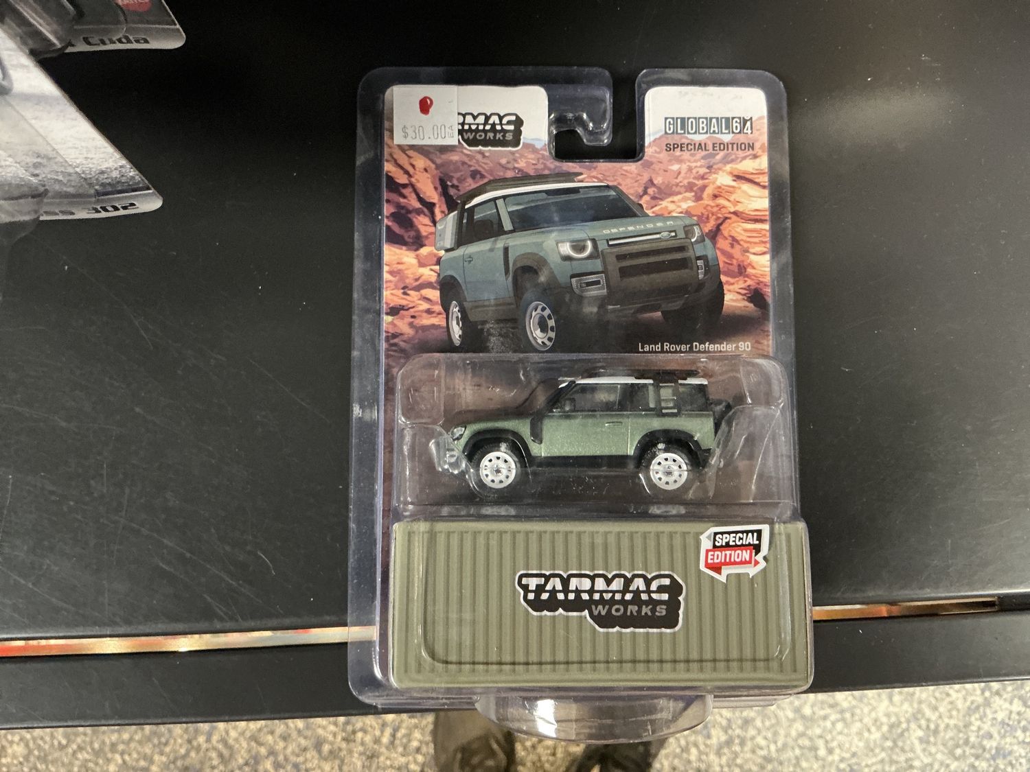 Land Rover defender 90 global 64