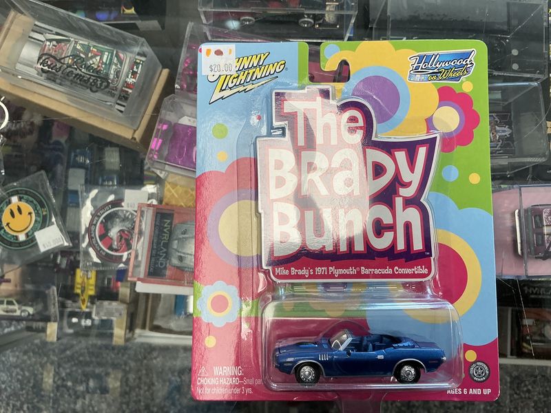 Brady bunch 1971 barracuda conv.