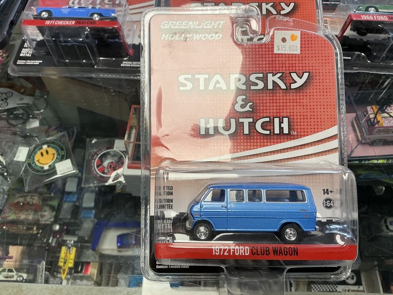 Star/hutch 1972 ford club wagon