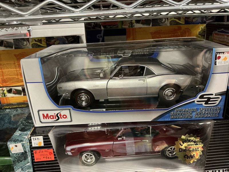 1968 Chevy Camaro Z 28 coupe silver
