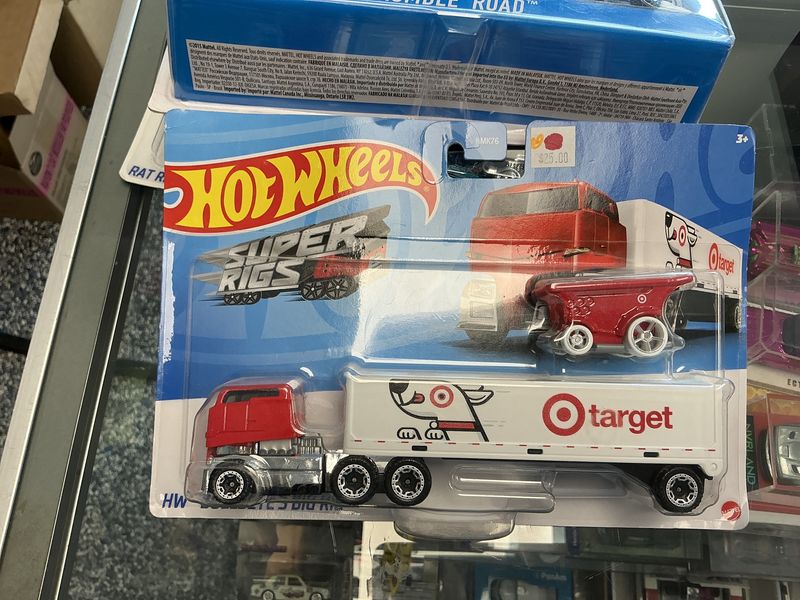 Target super rigs bull’s-eye big rig