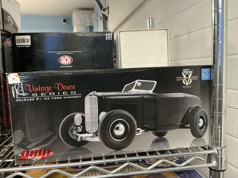 Vintage deuce series release number 132 Ford high boy black