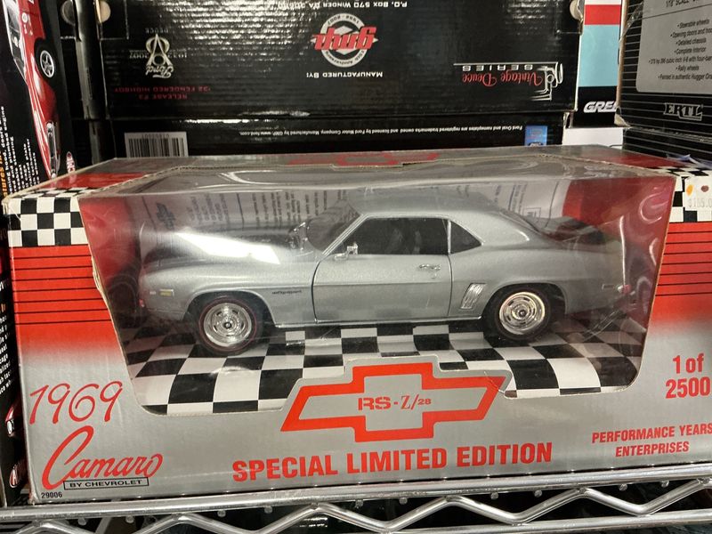 1969 Chevy Camaro RS – Z 28 silver