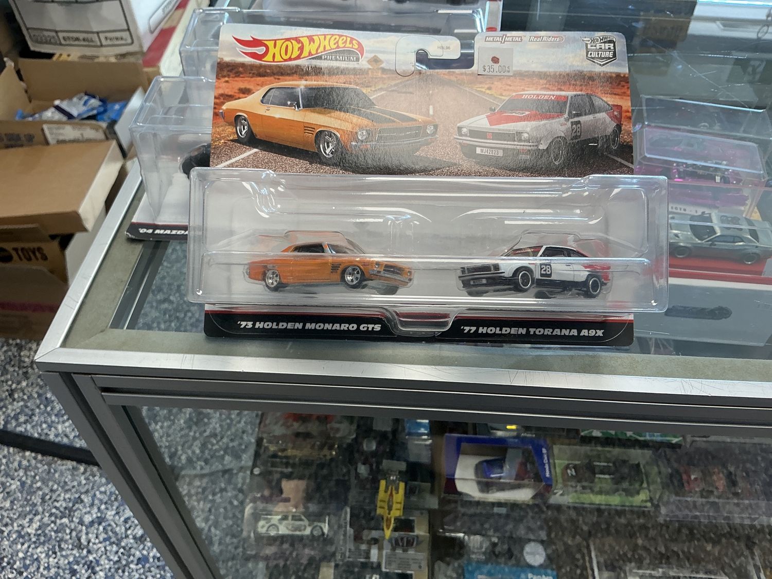 Two car packs 73 Holden cars