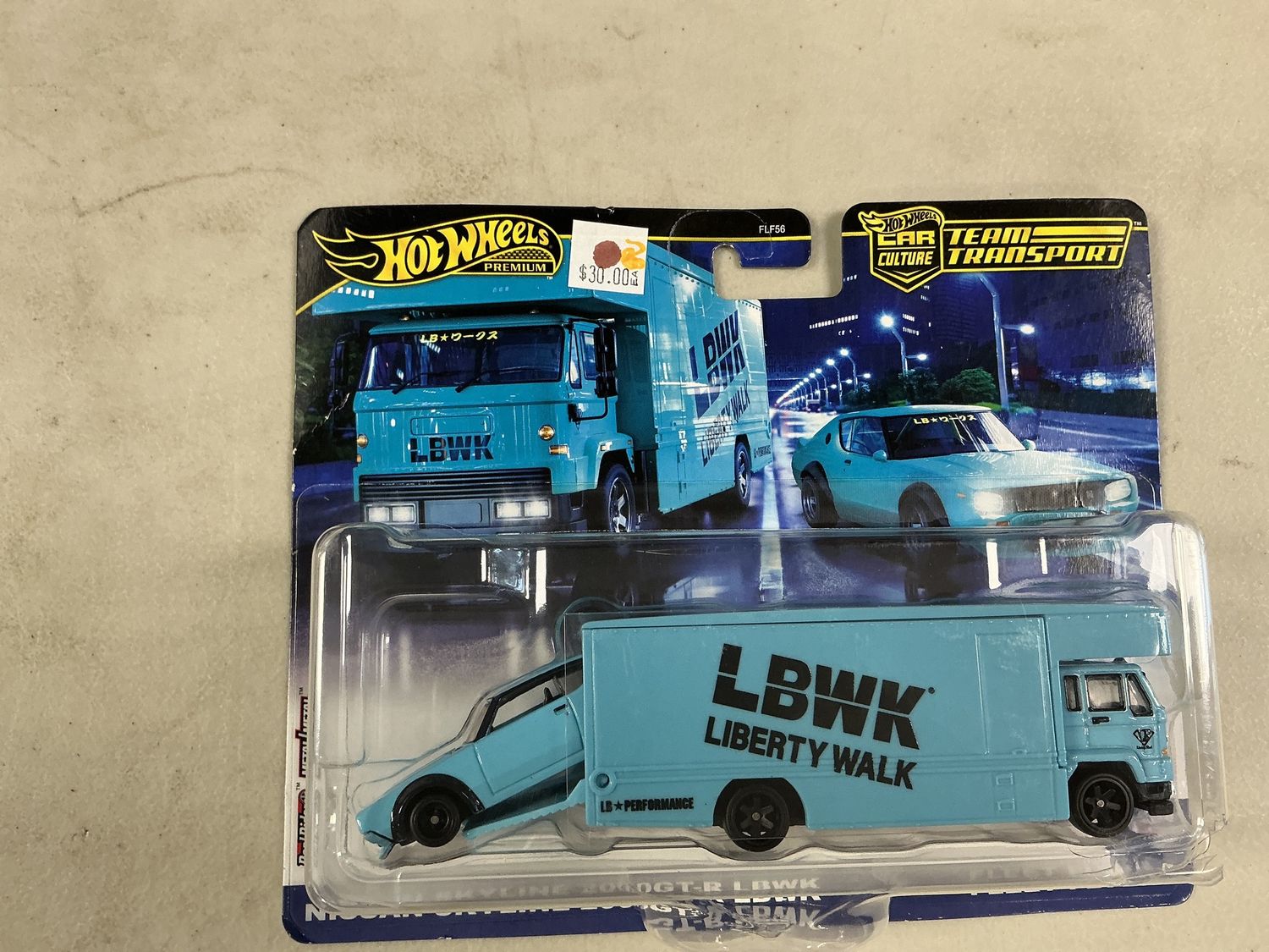 Team transport number 69 Nissan skyline 2000 GTRLBWK Fleet flyer