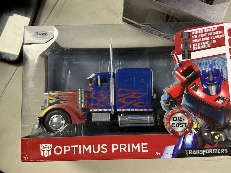 Transformers Optimus prime rig