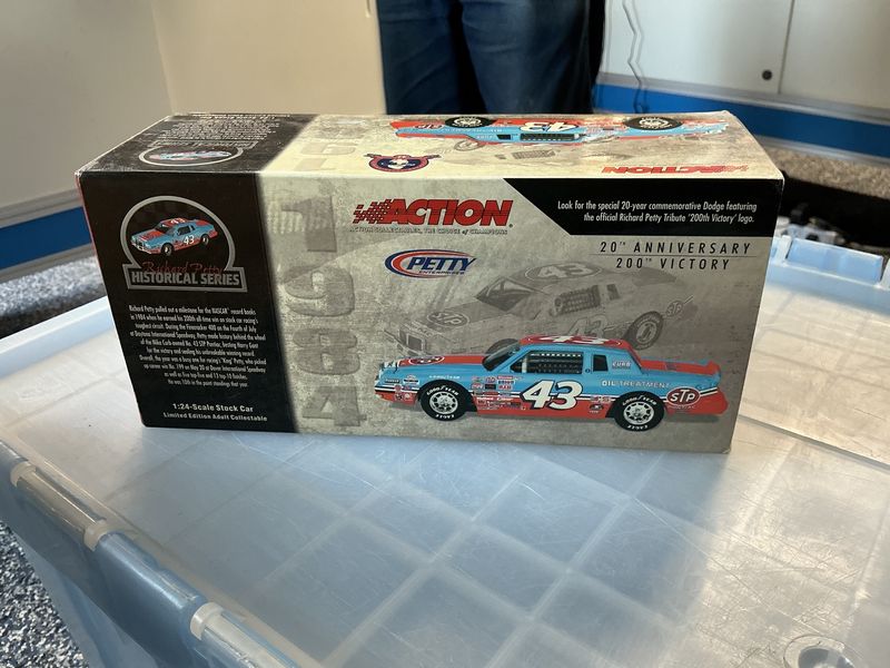 Richard Petty historical series 20th anniversary 43 Pontiac, Grand Prix