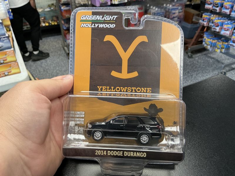 2014 dodge Durango yellow stone