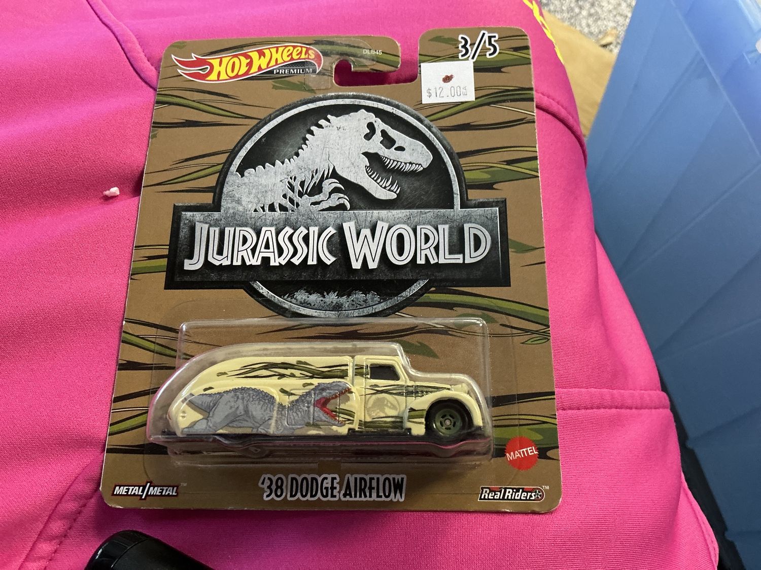 Jurassic World 1938 Dodge airflow