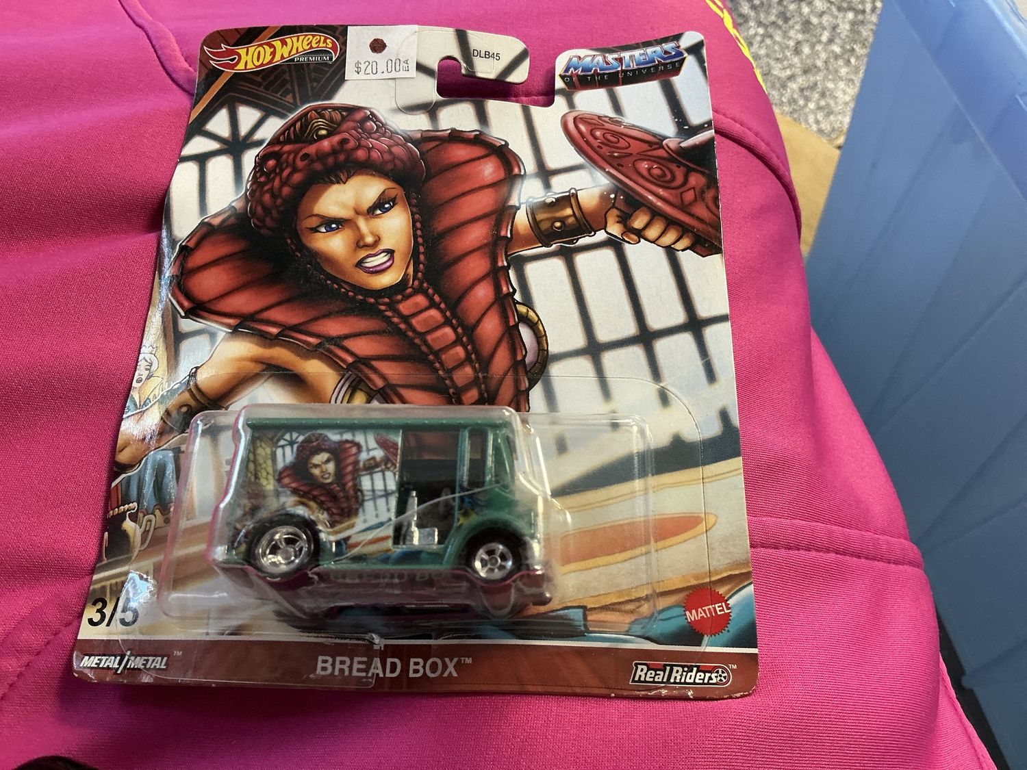 Masters of the universe, cobra woman bread, box