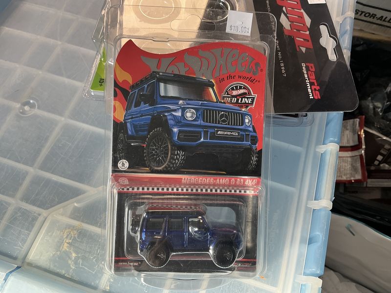 Mercedes AMGG 63 4 x 4 blue RLC