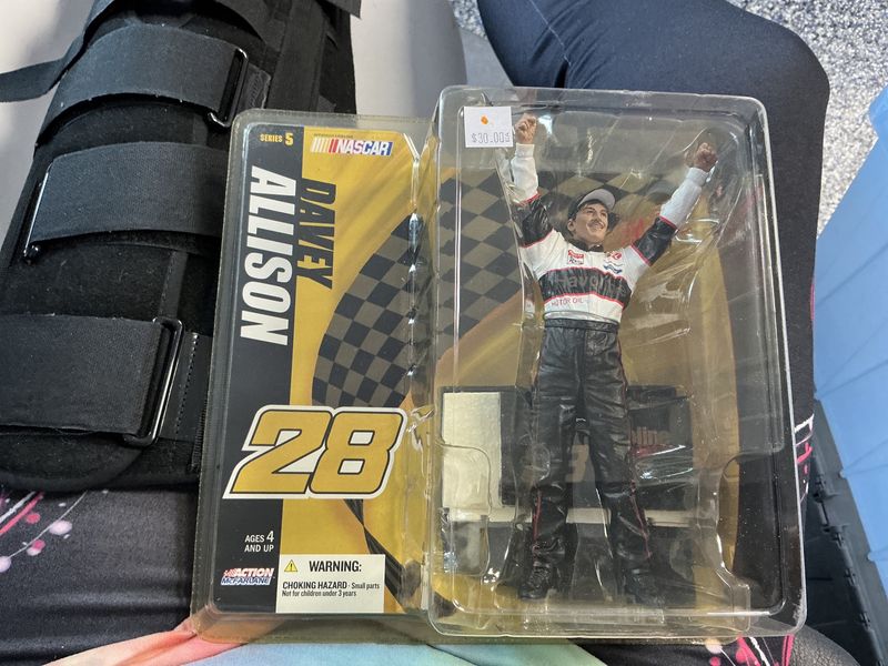 Davie, Allison number 28 figurine