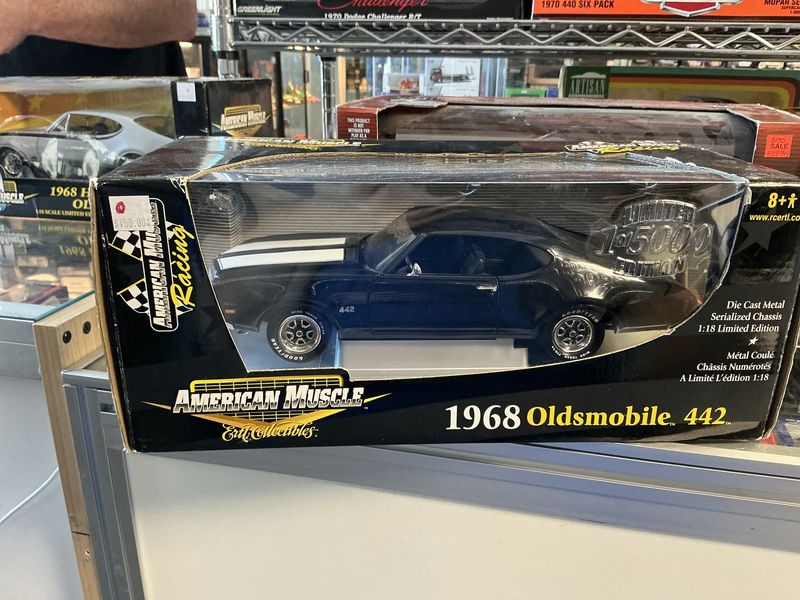1968 Oldsmobile 442 black