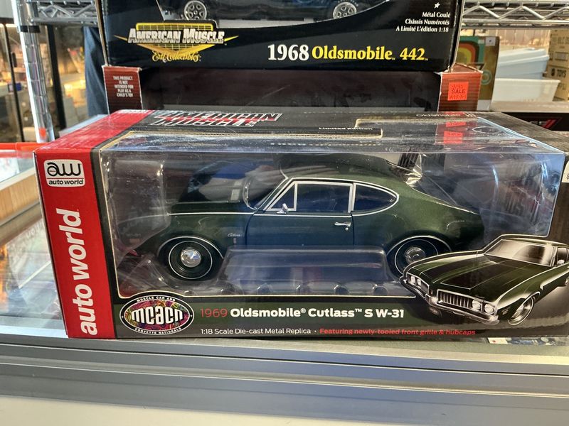 1969 Oldsmobile cutlass SW 31 green