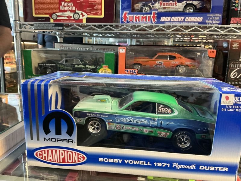 Bobby, yowell 1971 Plymouth duster