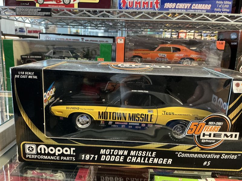 Motown missile 1971 Dodge Challenger