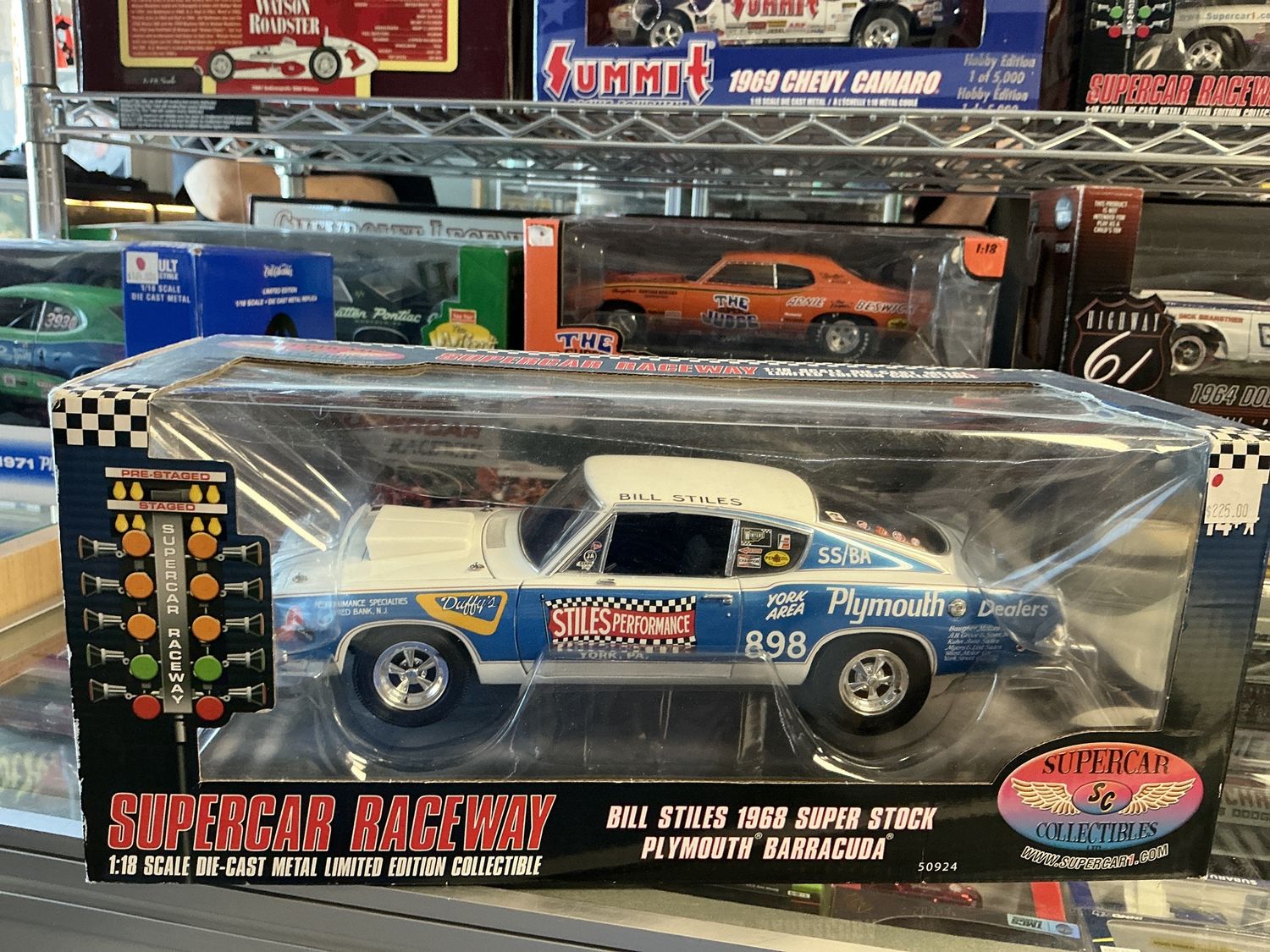Bill styles 1968 super stock Plymouth barracuda