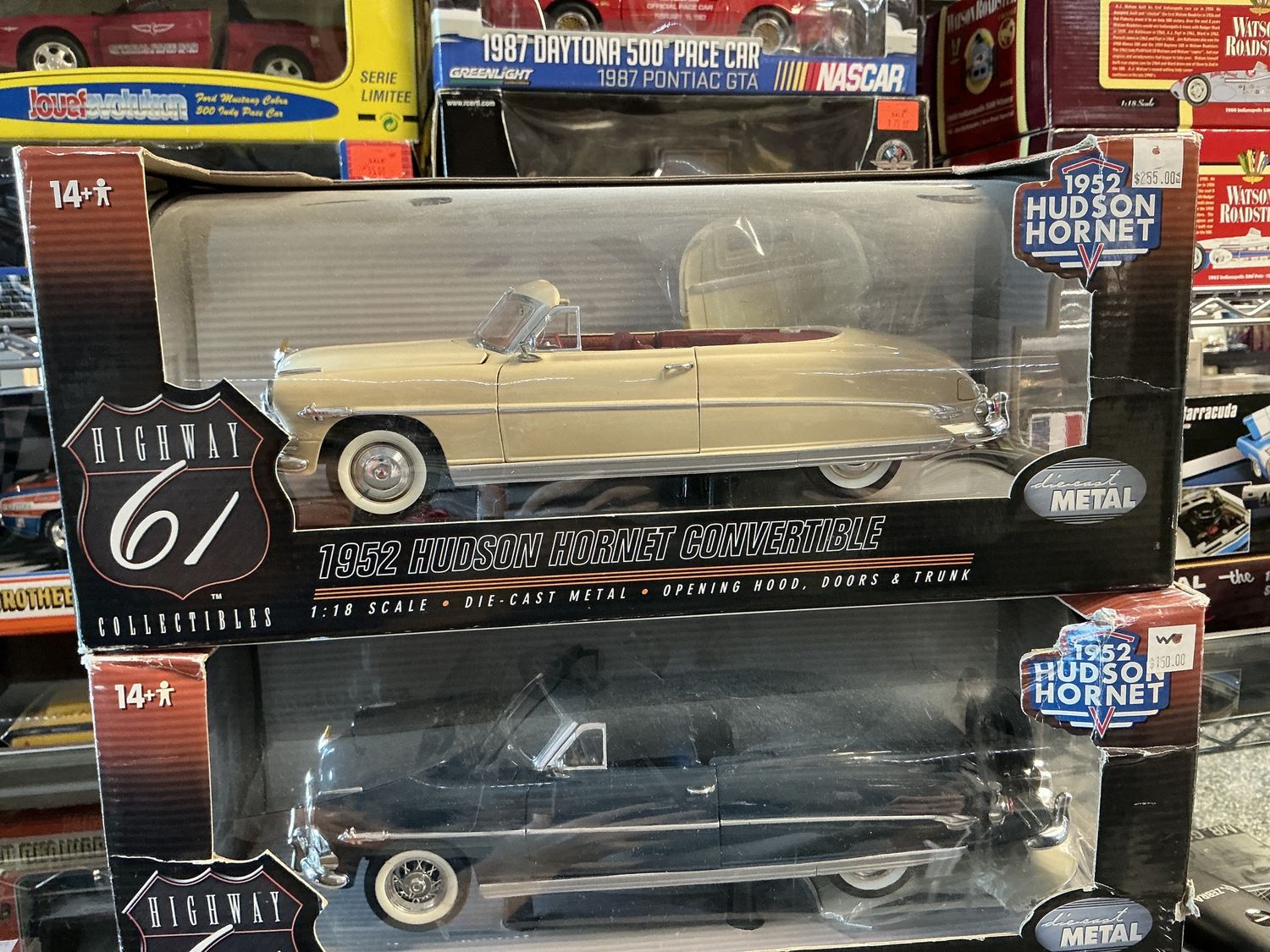 1952 Hudson hornet convertible cream