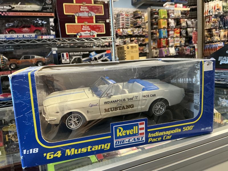 1964 Mustang Indianapolis, 500 pace car white