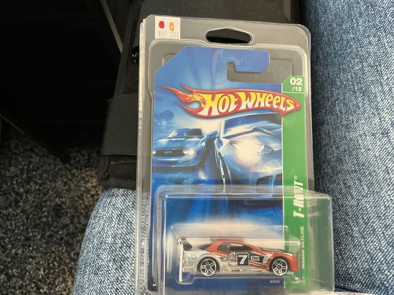 Nissan skyline silver and orange