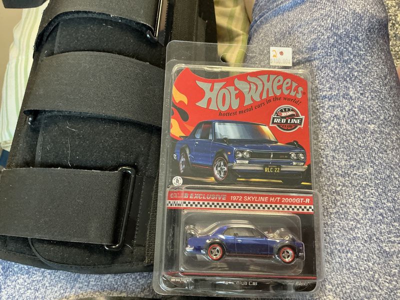 1972 skyline HT 2000 GTR blue