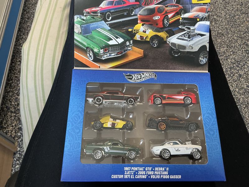 Garage of legends six pack