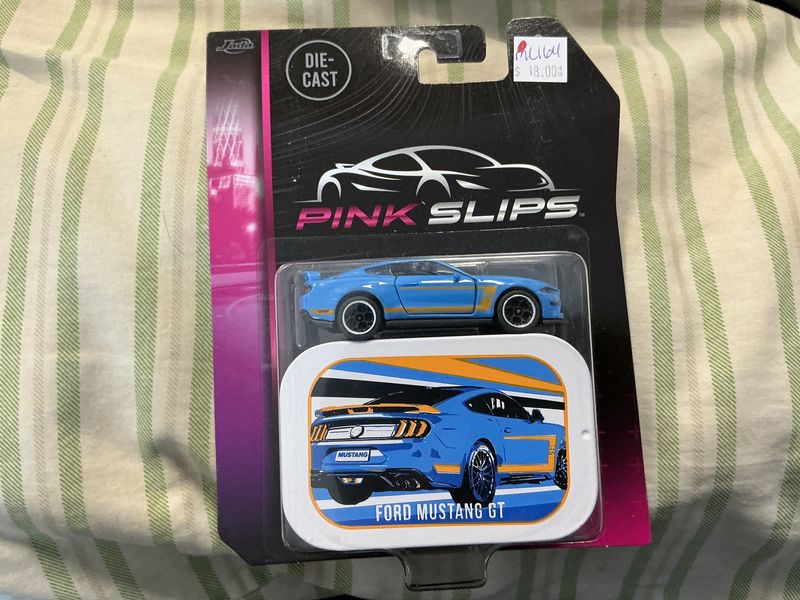 Ford Mustang GT blue