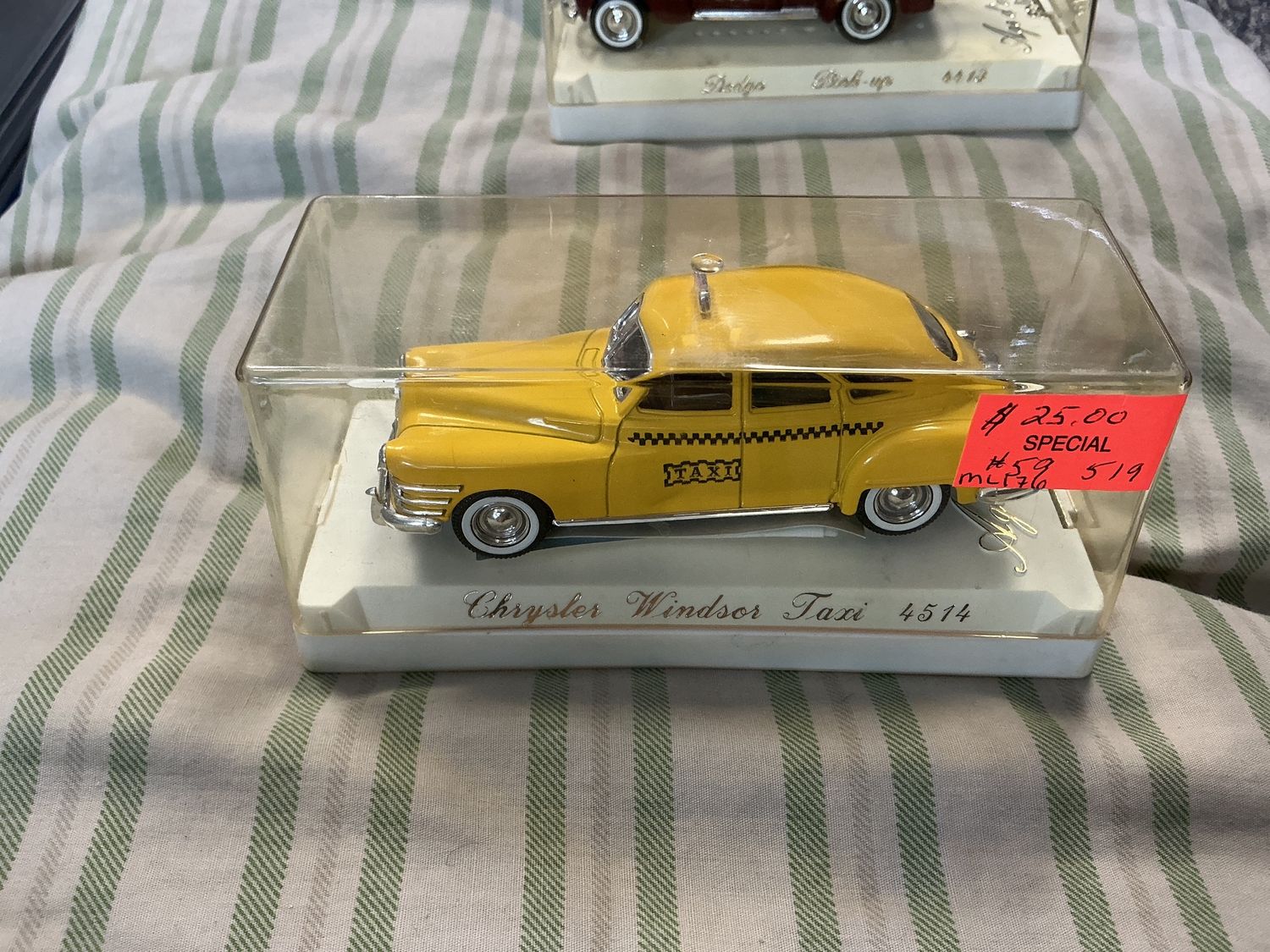 Chrysler taxi