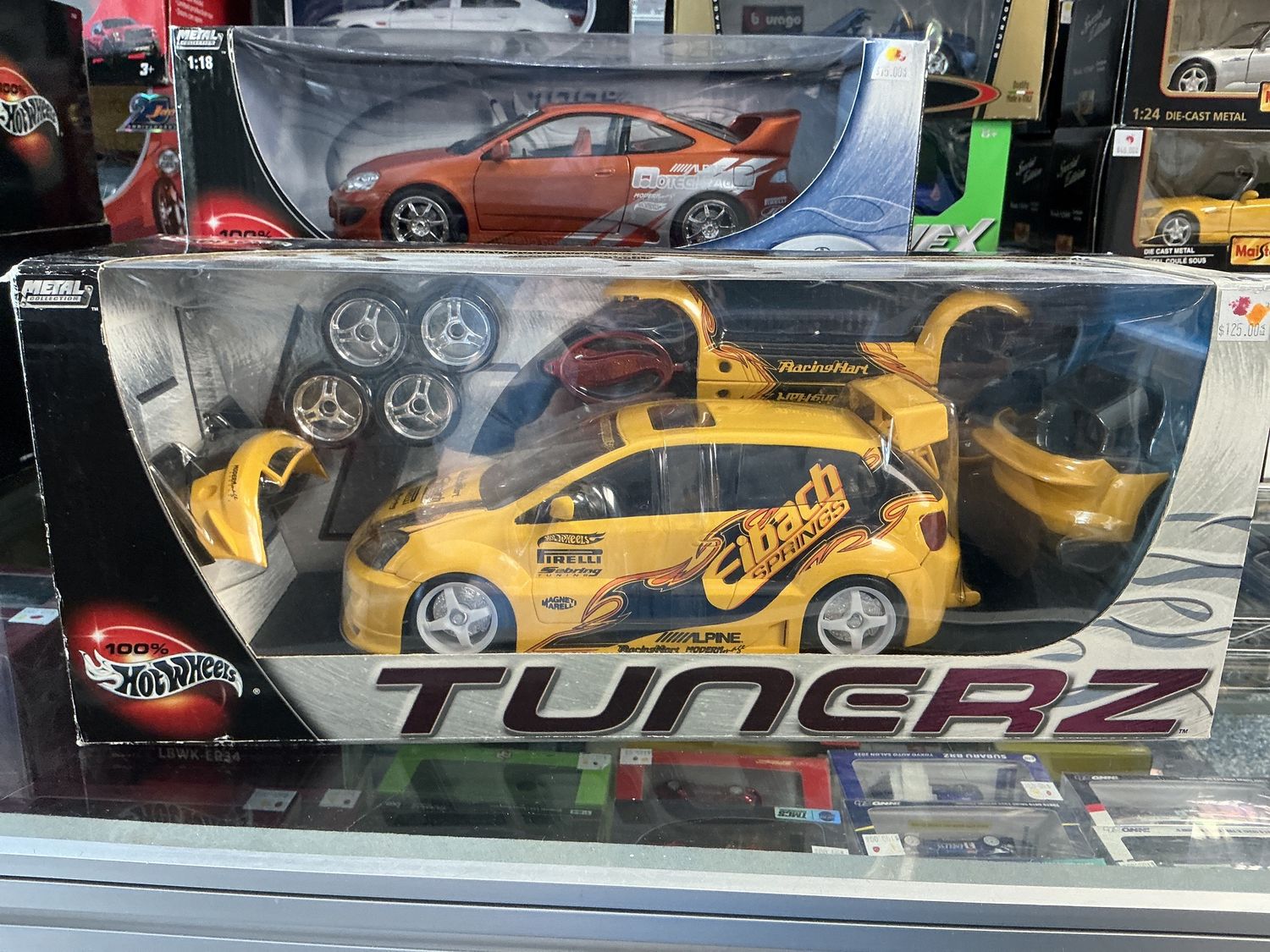 Tuners Honda Civic, SI yellow