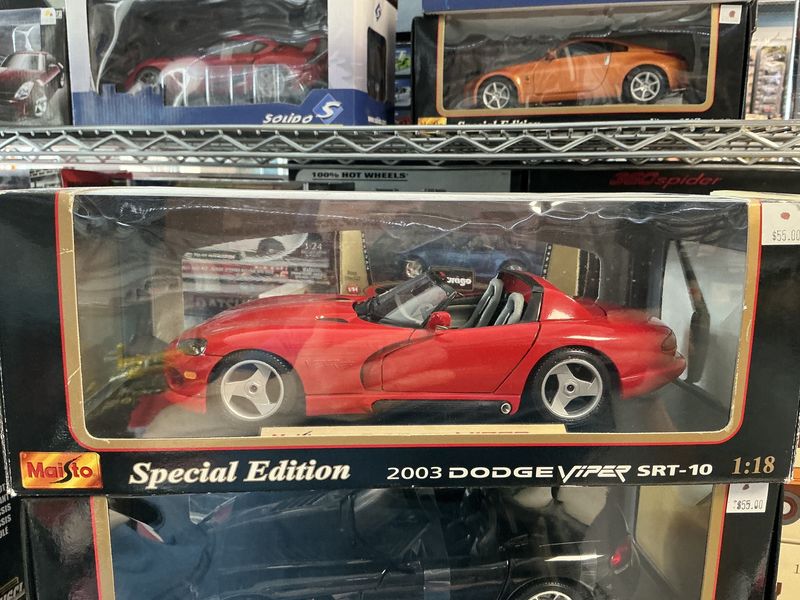 2003 Dodge Viper, SRT 10 red