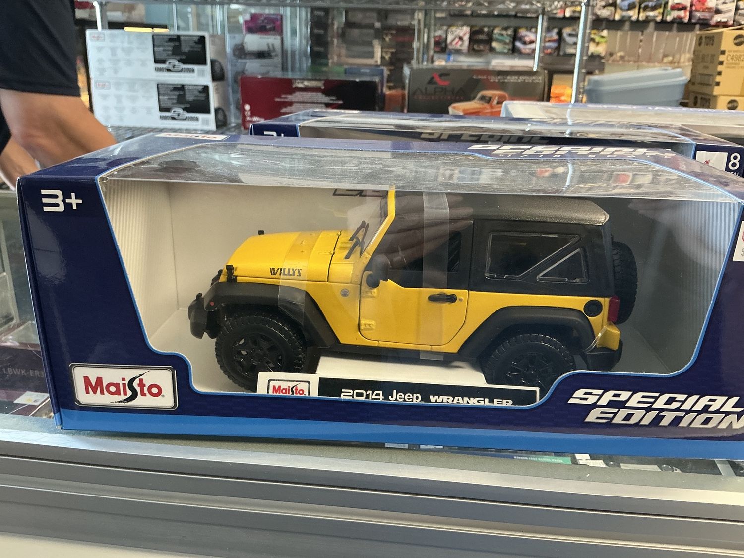 2014 Jeep Wrangler, yellow