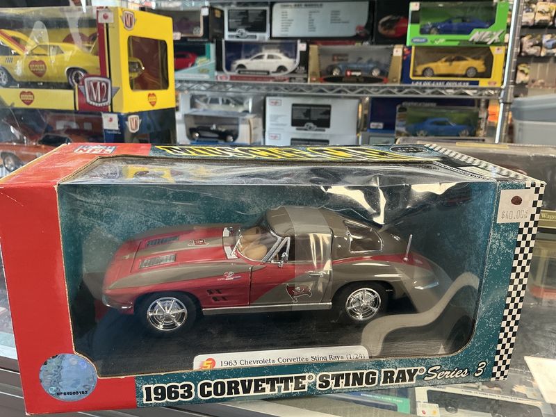 1963 Corvette stingray series 3 split window
