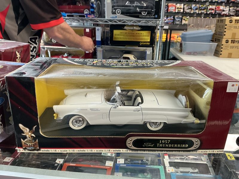 1957 Ford Thunderbird white